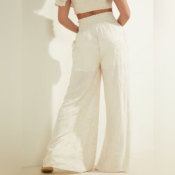 Guess NWT Mattie Top & Maya Palazzo Pant Set (S/M) - Picture 5 of 16